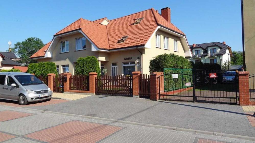Dom Goscinny Kavera Dziwnówek Εξωτερικό φωτογραφία